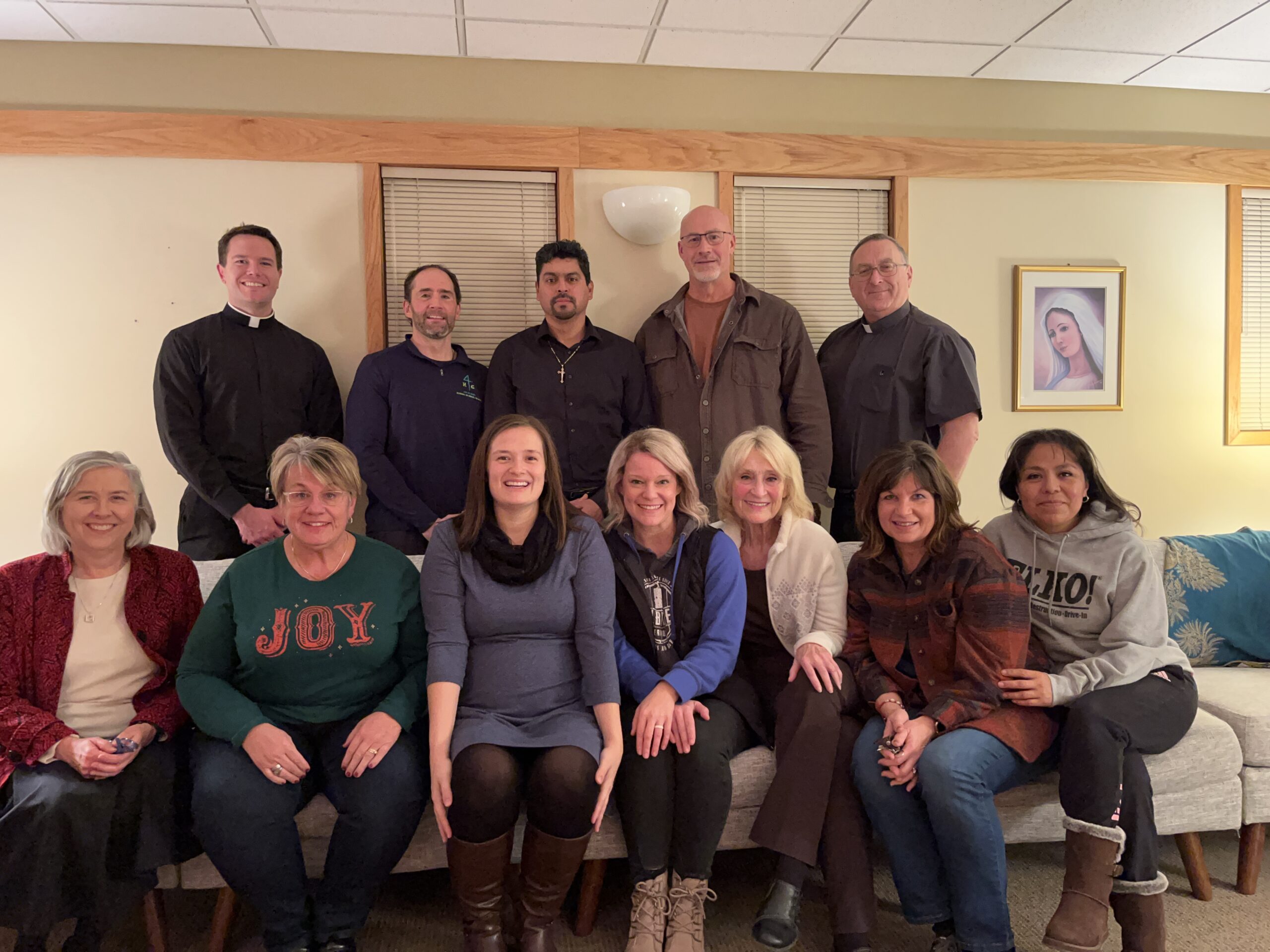 The Reach More Mission Training leaders at Sts. Joachim and Anne in Shakopee, Minnesota pose for a group photo.